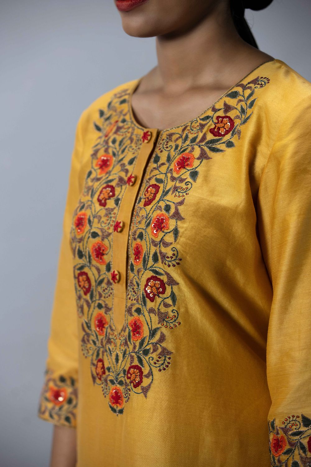 Embroidered Kurta With Straight Pants